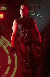 Front 242: Richard 23