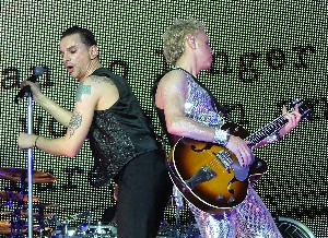 Gahan + Gore rub bottoms