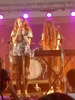 [Let's Eat Grandma]