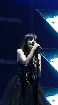[Chvrches]