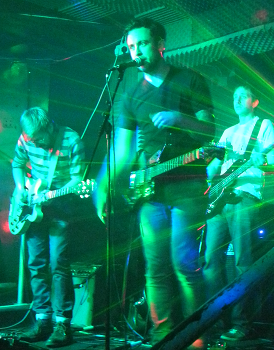 [Dead on TV Live photo]