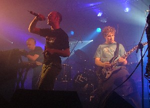 [Stromkern: Stand Up - outstanding]