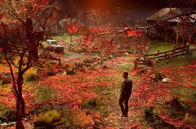 [Ray Ferrier (Cruise) surveys the red plague]